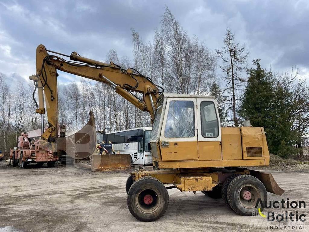 Liebherr A 900 C Lastik tekerli ekskavatörler