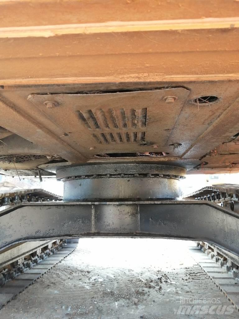 Hitachi EX 120 Paletli ekskavatörler