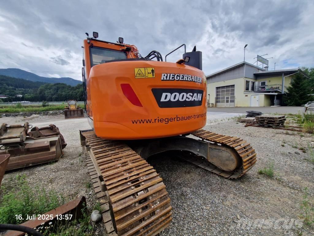 Doosan DX 235 LCR-5 Paletli ekskavatörler