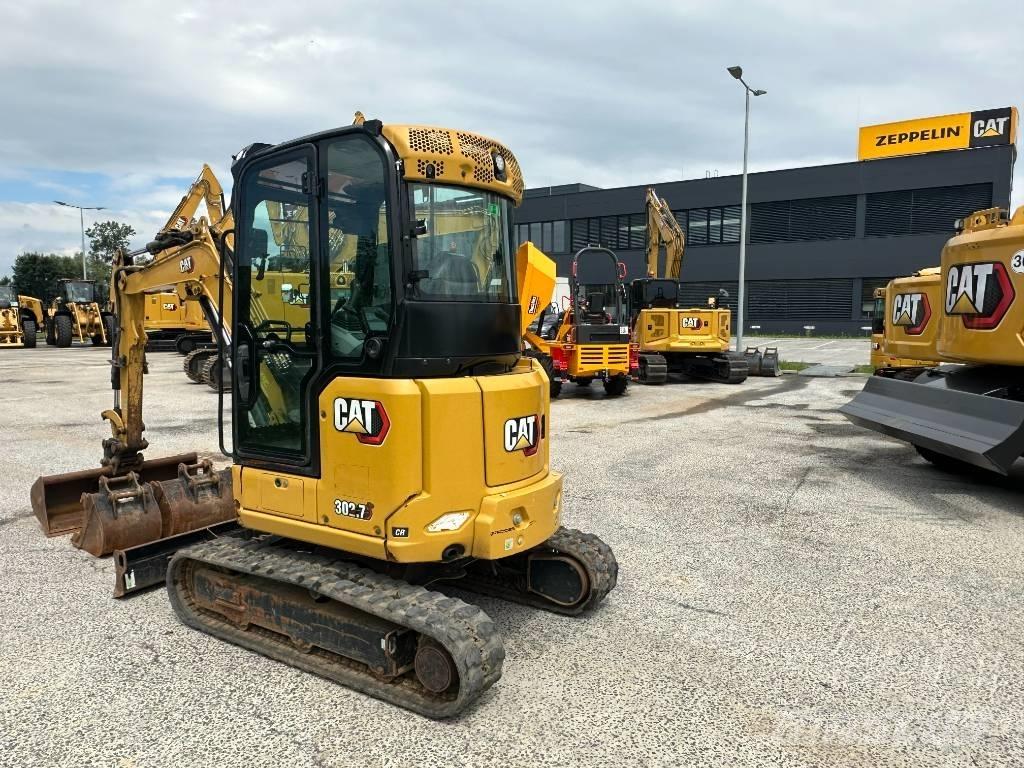 CAT 302.7 Mini ekskavatörler, 7 tona dek