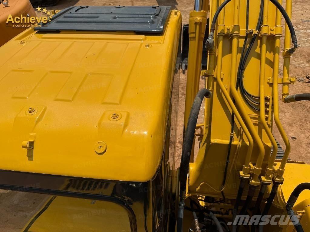 Komatsu PC 220 Paletli ekskavatörler