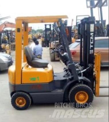 TCM FG15N18T Arazi tipi forklift