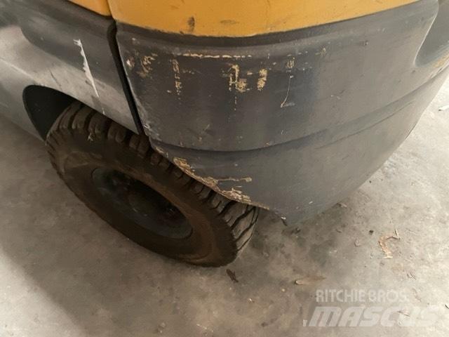 TCM FG15N18T Arazi tipi forklift
