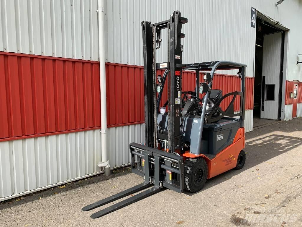 Toyota 8 FB MKT 25 Elektrikli forkliftler