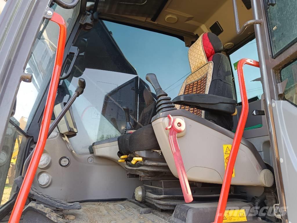 Volvo EC 250 D L Paletli ekskavatörler