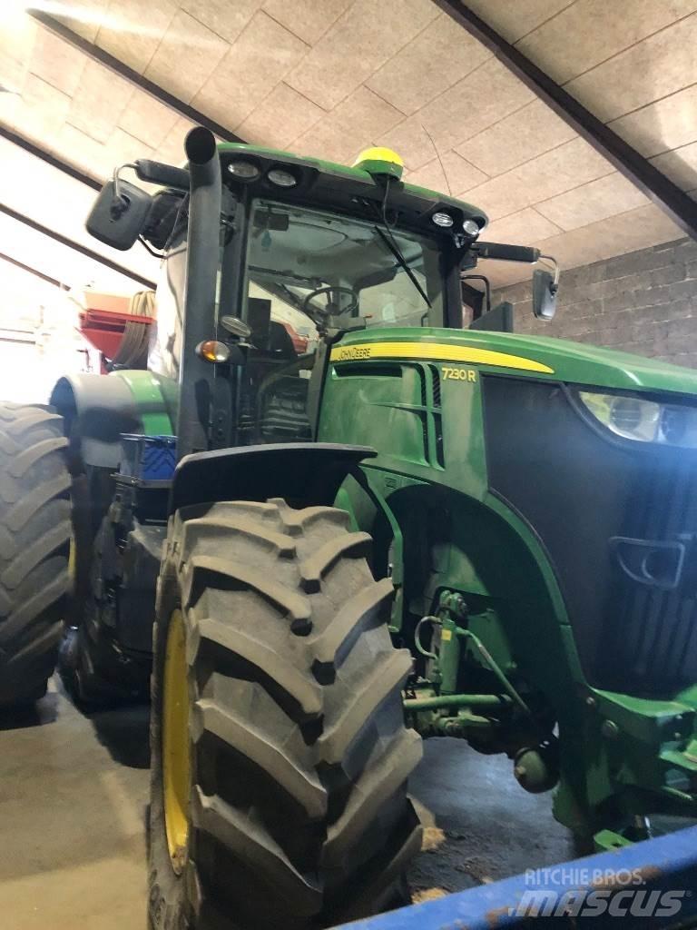 John Deere 7230 R Traktörler