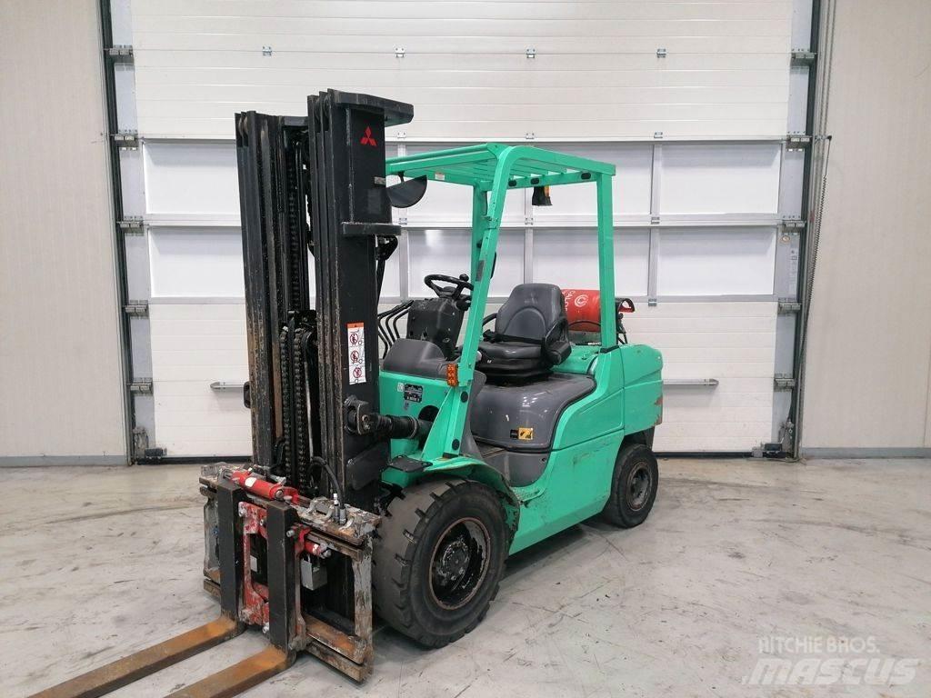 Mitsubishi FG35NT LPG'li forkliftler