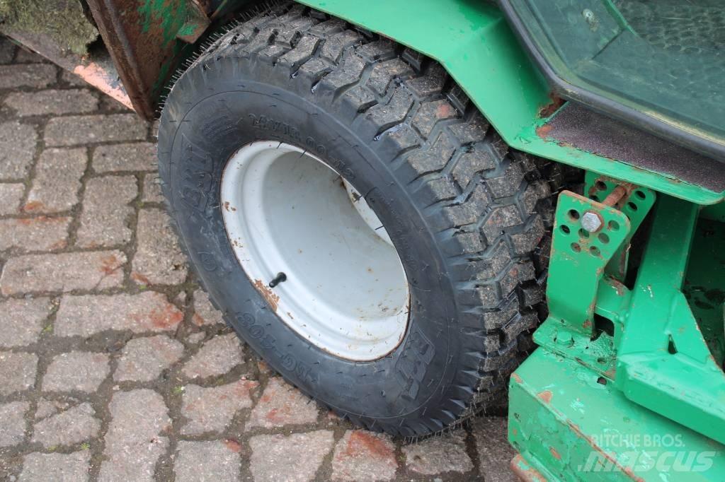 Ransomes Terrax Mobil çim biçme makineleri