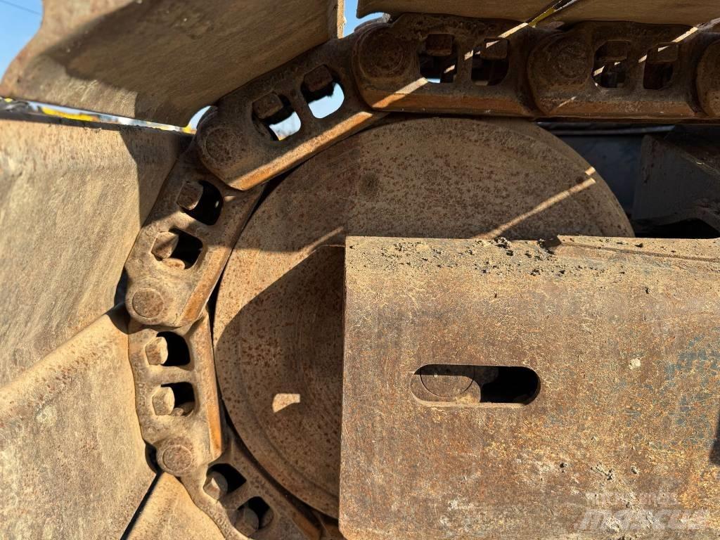 Komatsu PC 138 Paletli ekskavatörler