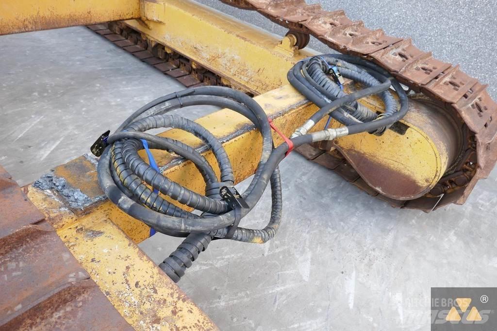 Delta Track set Saseler