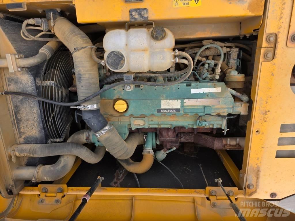 Volvo EW 145B PRIME Lastik tekerli ekskavatörler
