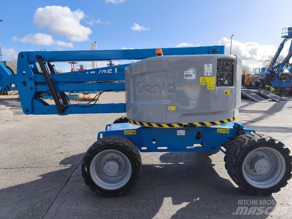 Genie Z 45/25 J RT Körüklü personel platformları