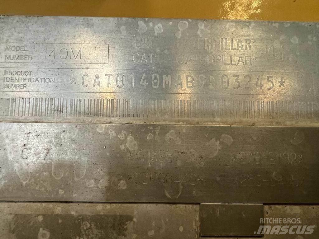 CAT 140 M Greyderler