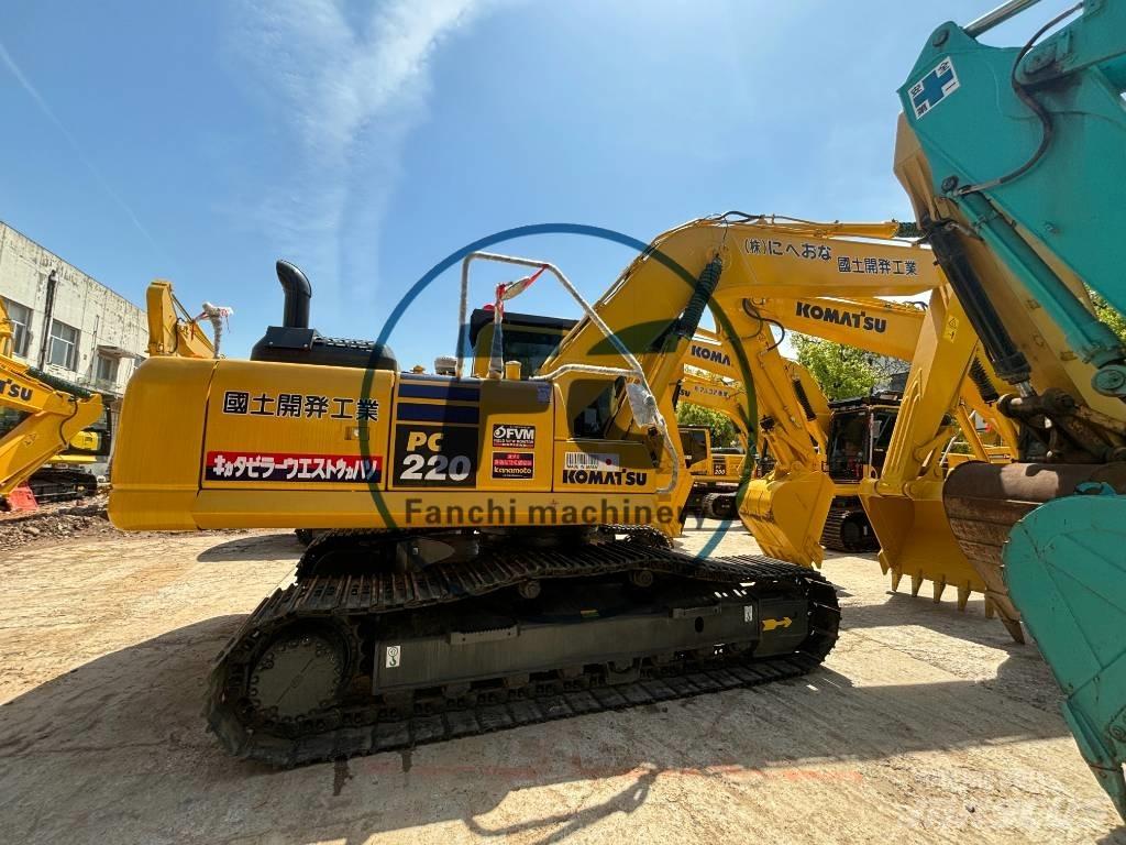 Komatsu PC 220 Paletli ekskavatörler