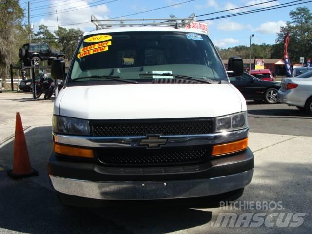 Chevrolet G3500 Panel vanlar