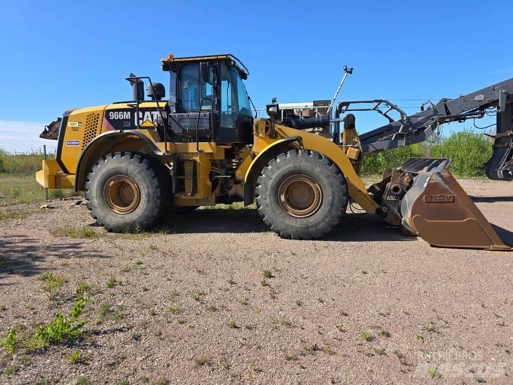 CAT 966 M Tekerlekli yükleyiciler