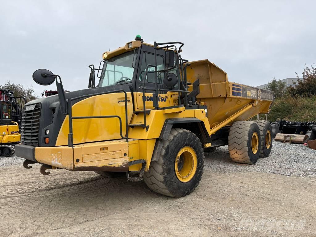 Komatsu HM300-3 Belden kirma kaya kamyonu