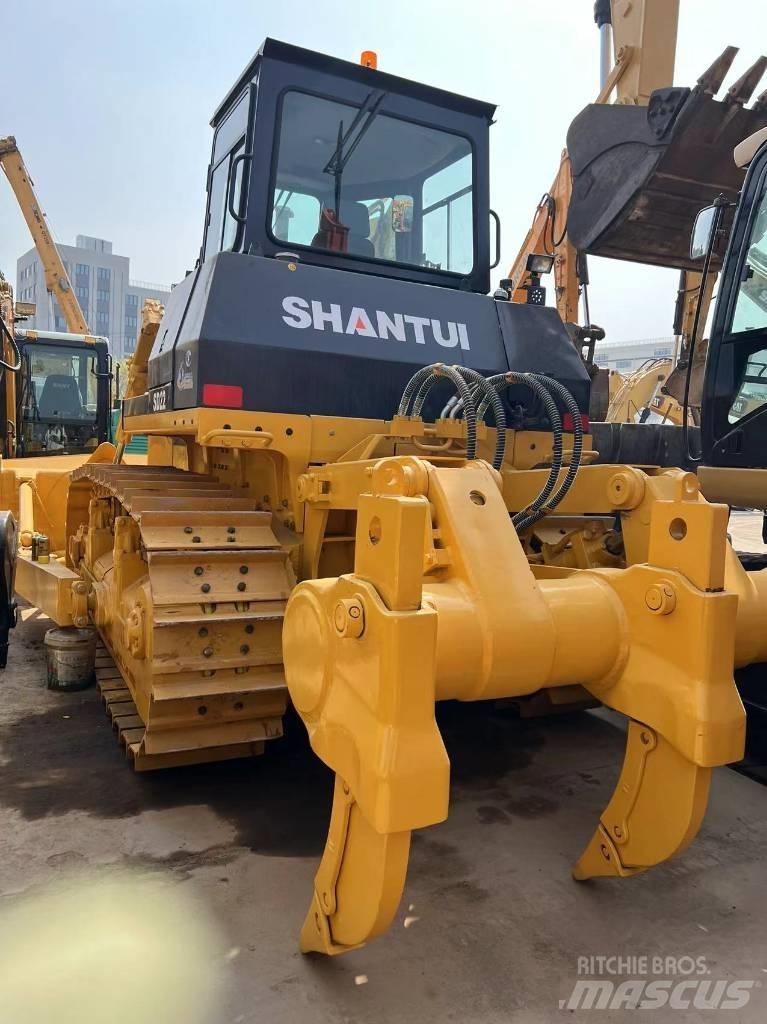 Shantui SD 22 Paletli dozerler