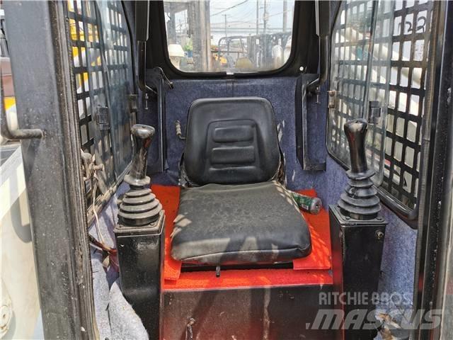 Bobcat S130 Skid steer loderler