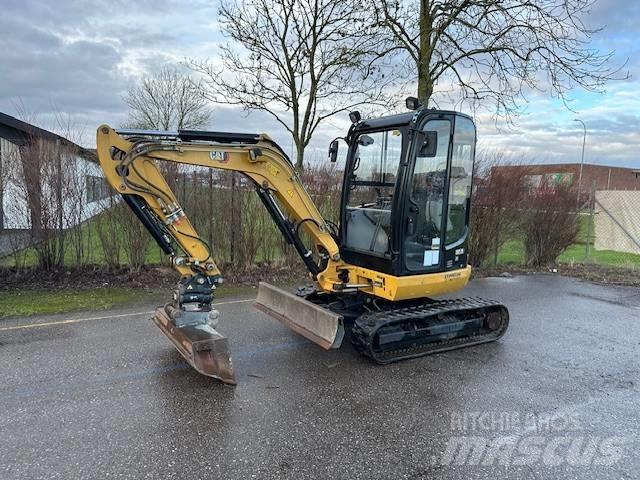 CAT 302.7 D CR Paletli ekskavatörler