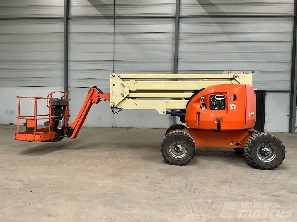 JLG 450 AJ Körüklü personel platformları