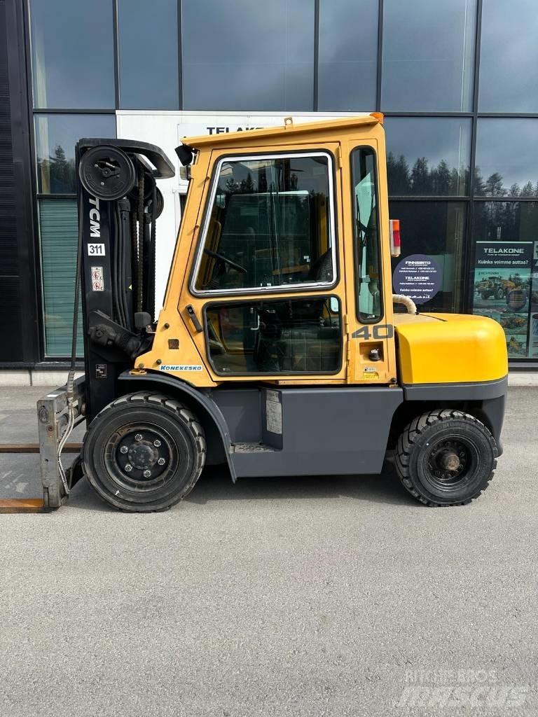 TCM FD40T8 Dizel forkliftler