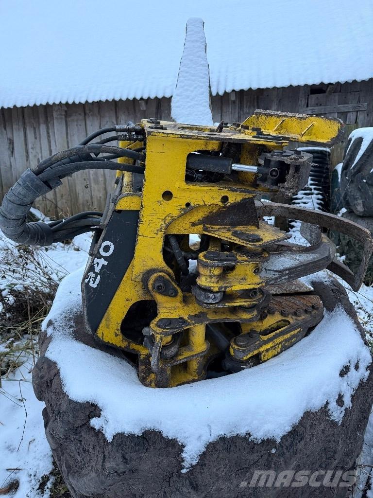 Moipu M240 EFi Ağaç kesici istifleyiciler