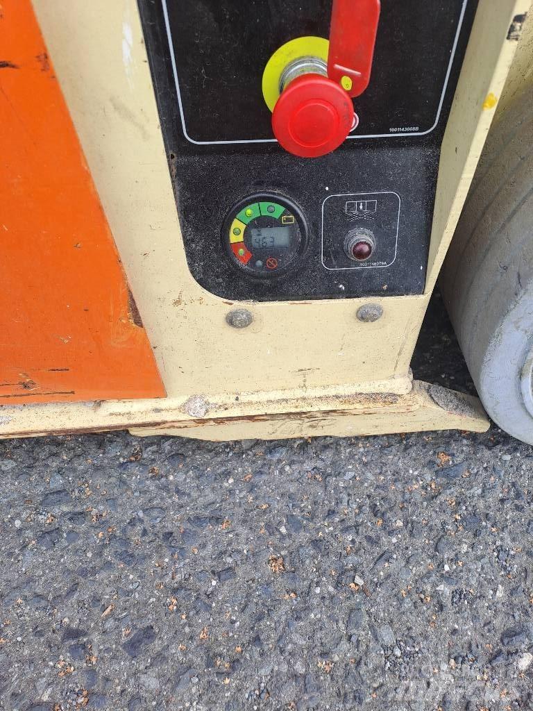 JLG 10rs Makasli platformlar