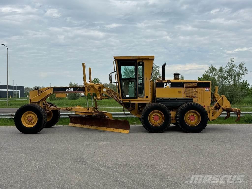CAT 140H Greyderler