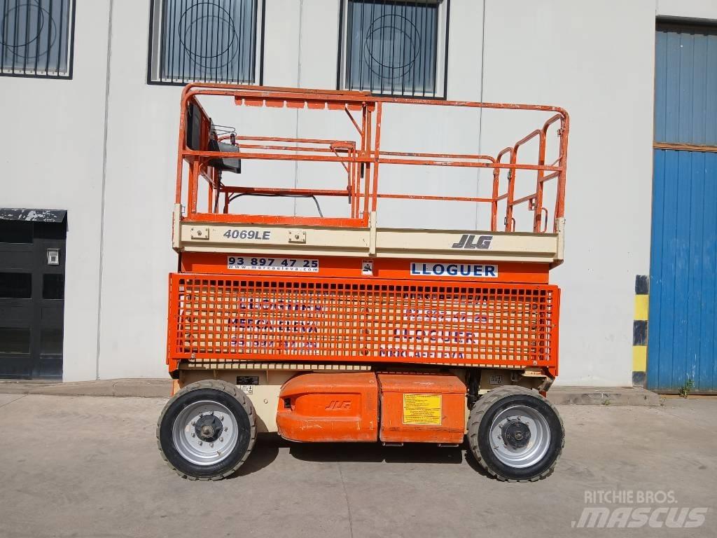 JLG 4069 LE Makasli platformlar