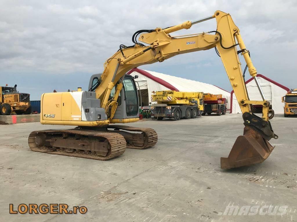 New Holland E 145 Paletli ekskavatörler