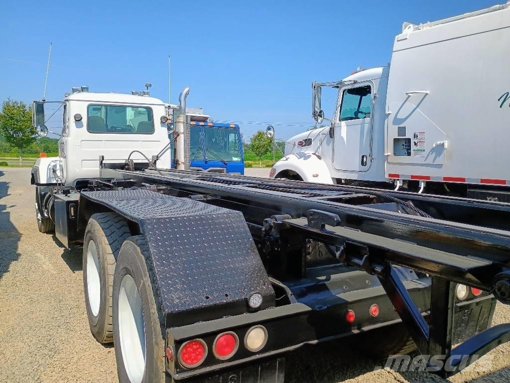 Mack RD 688 S Atik kamyonlari