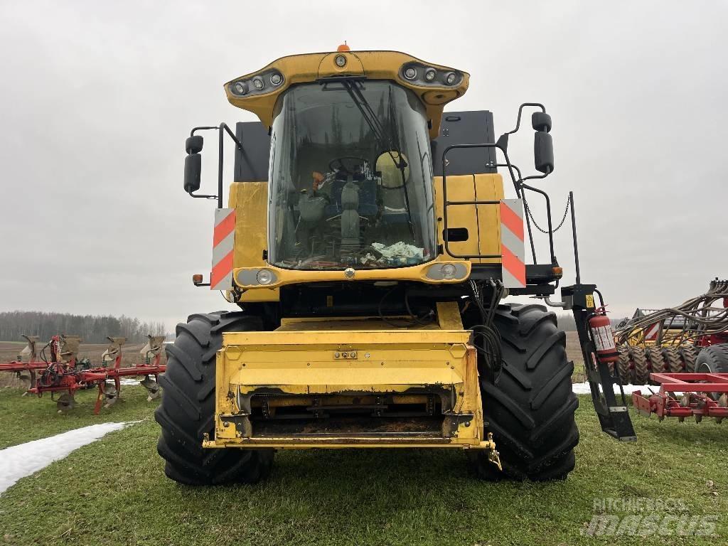 New Holland CSX 7070 Biçerdöverler