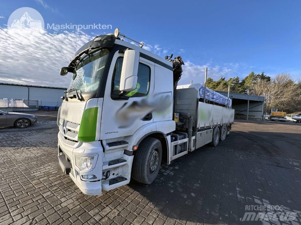 Mercedes-Benz 2543 Araç üzeri vinçler