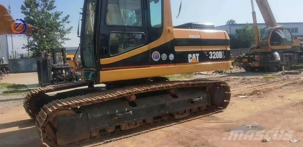 CAT 320 B L Paletli ekskavatörler