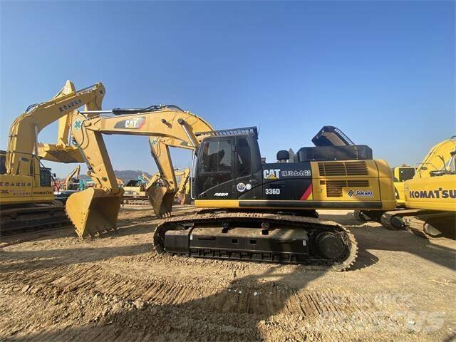 CAT 336D Paletli ekskavatörler