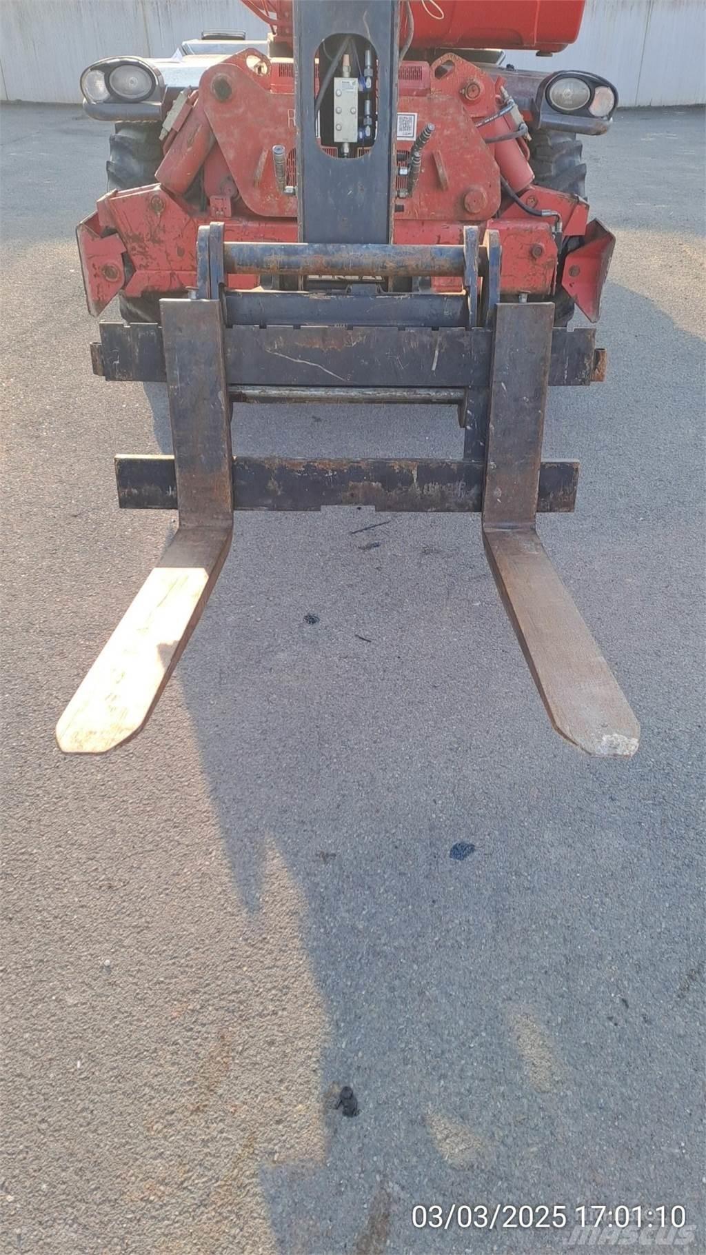 Manitou MT1440 Teleskopik yükleyiciler