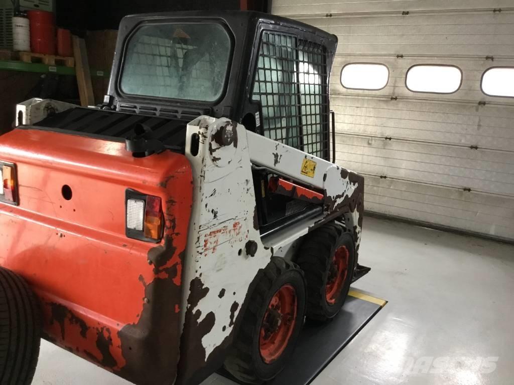 Bobcat S 100 Skid steer loderler