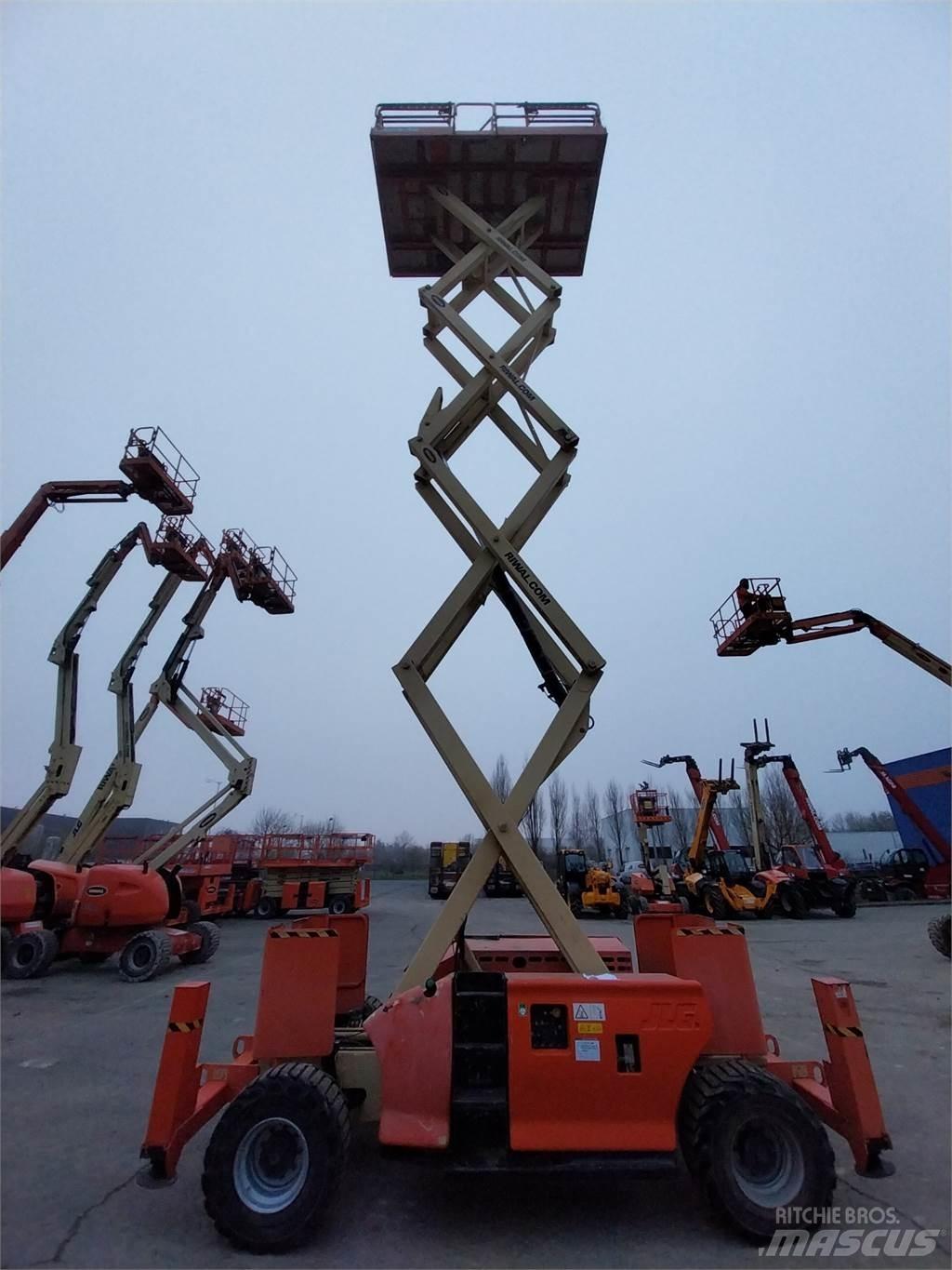 JLG 4394RT Makasli platformlar