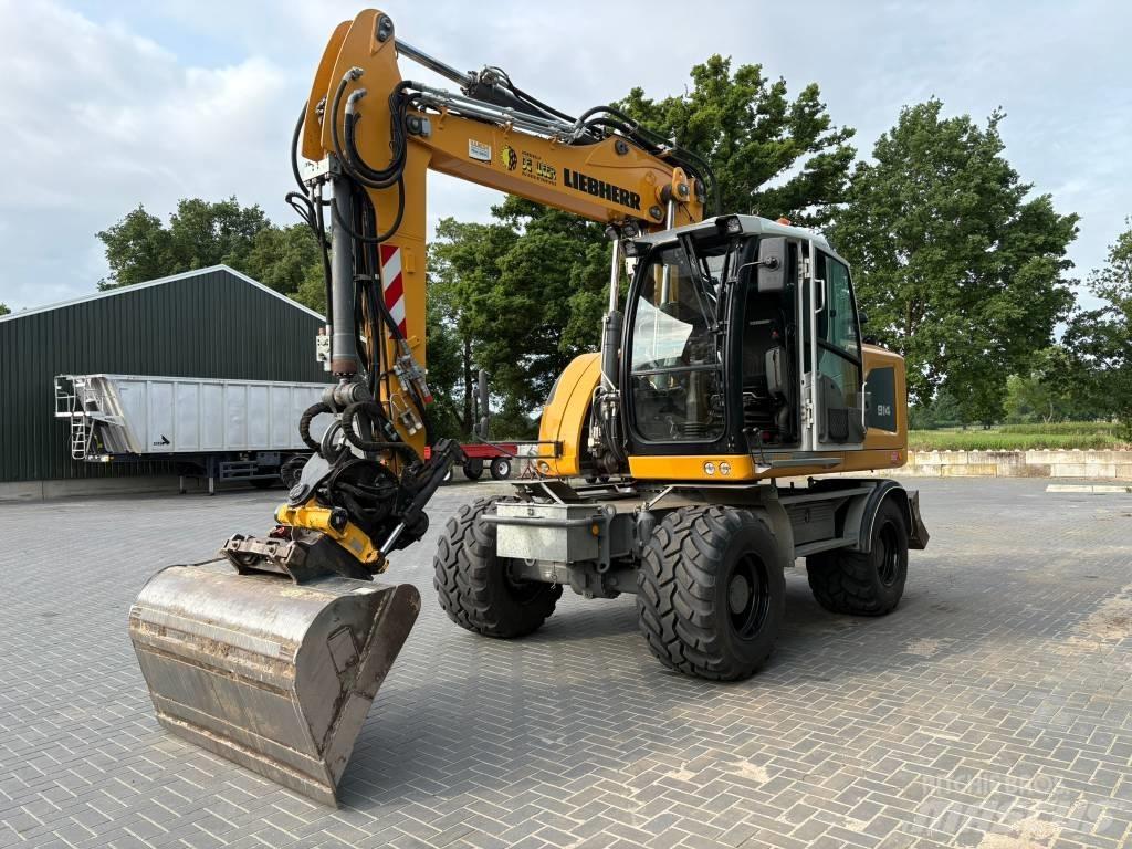 Liebherr 914 Lastik tekerli ekskavatörler