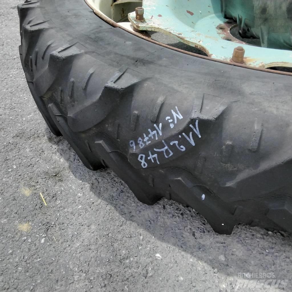 Kleber 11.2R48 Tekerlekler