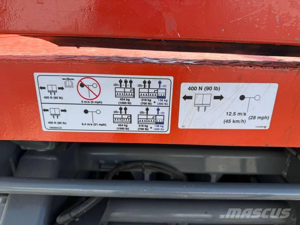 SkyJack SJ 4626 Makasli platformlar