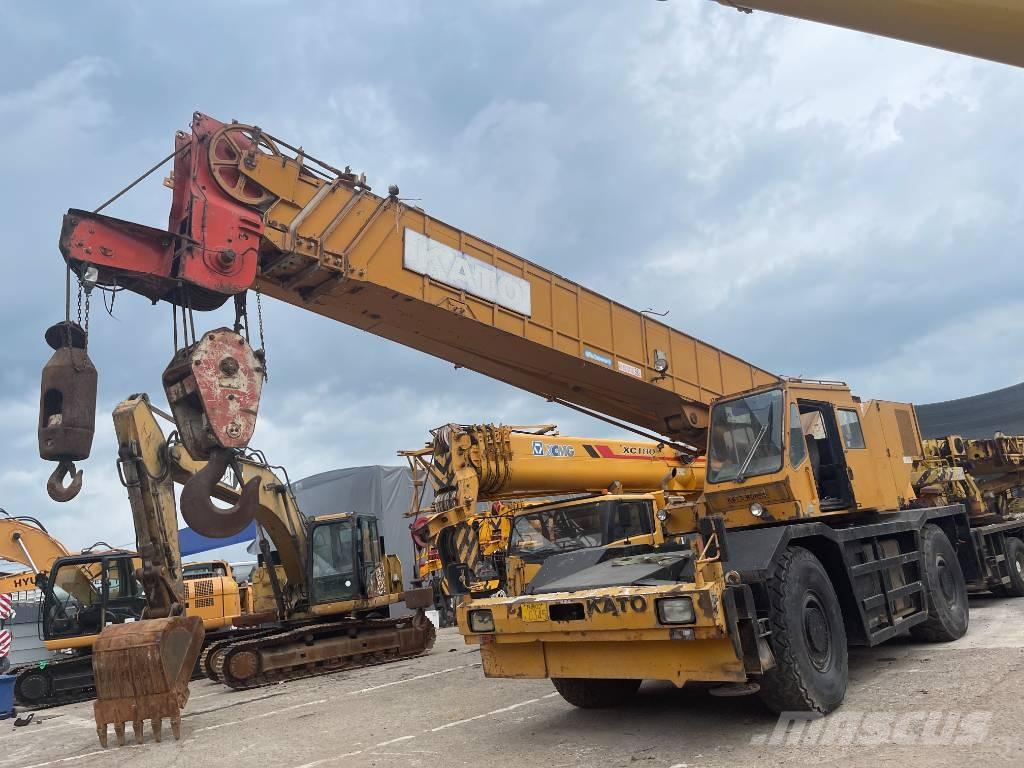 Kato NK 500 Yol-Arazi Tipi Vinçler (AT)