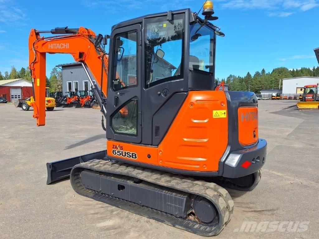 Hitachi ZX65USB-5 Mini ekskavatörler, 7 tona dek