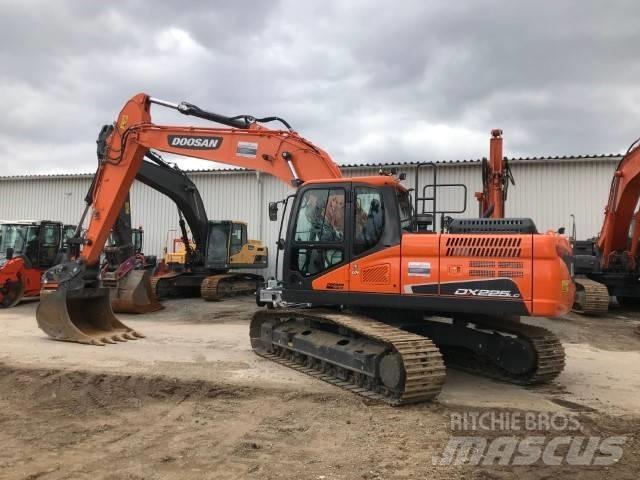 Doosan DX225LC-5 Paletli ekskavatörler