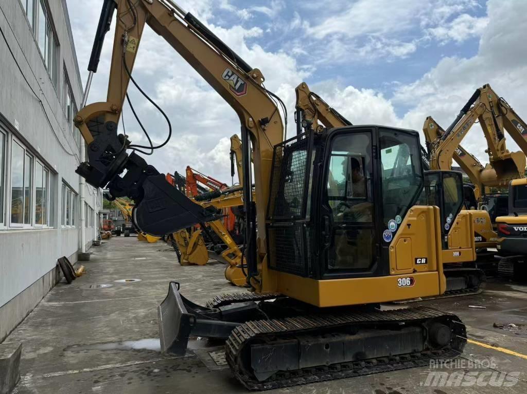 CAT 306 Paletli ekskavatörler
