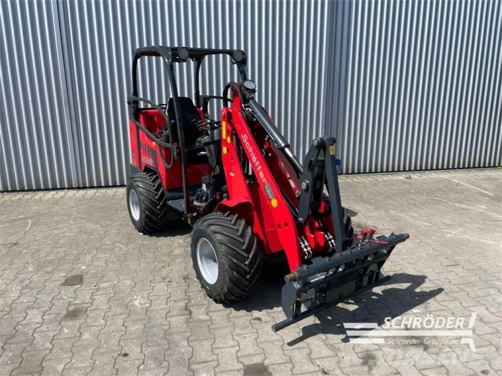 Schäffer 2028 SLT Mini yükleyiciler