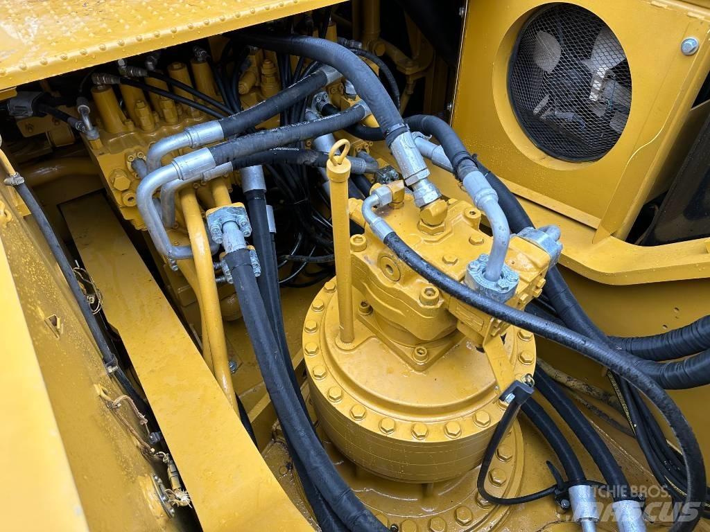 CAT 336 D2 Paletli ekskavatörler