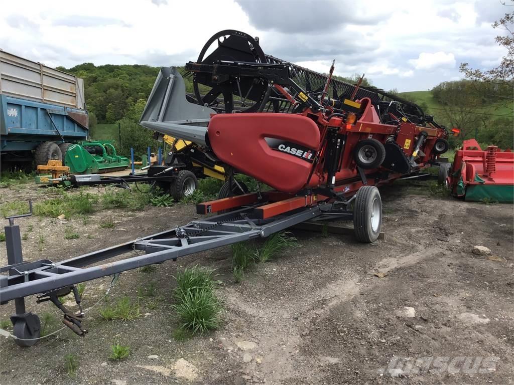Case IH 3100 Biçerdöver kafaları