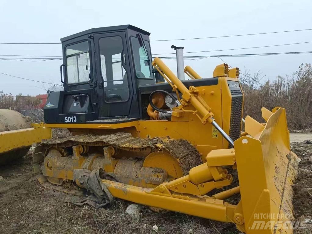 Shantui SD13 Paletli dozerler